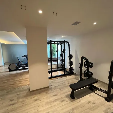 Hotel apartamentowy Riva Lake Lodge 3*