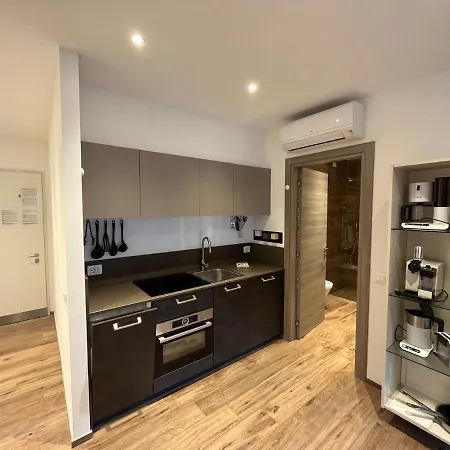 Riva Lake Lodge Hotel apartamentowy